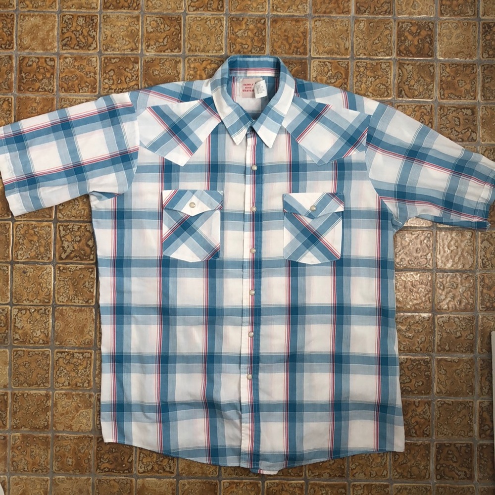 Vintage short sleeve pearl snap shirt